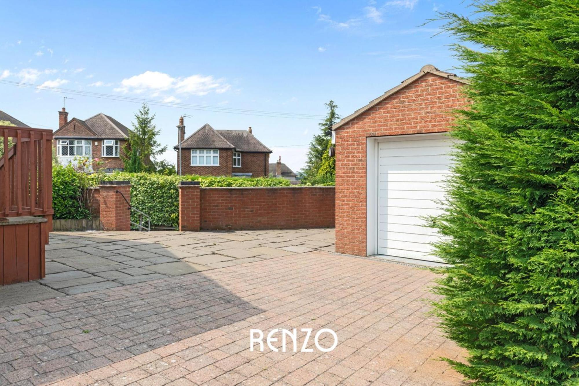 Vibrant 2-bed In By Renzo, Free Driveway Parking, Sleeps 6! Holiday home Nottingham